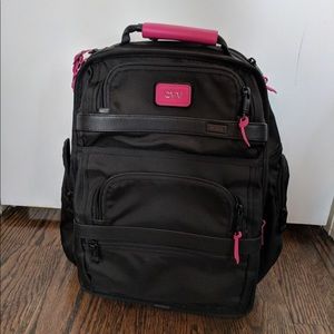 TUMI T-Pass Business Class Brief Pack